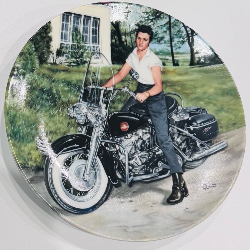 Elvis Presley on Classic Black Motorcycle Decorative Plate